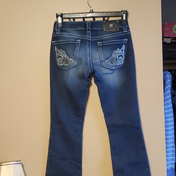 D9 Jeans - Picture 10 of 15